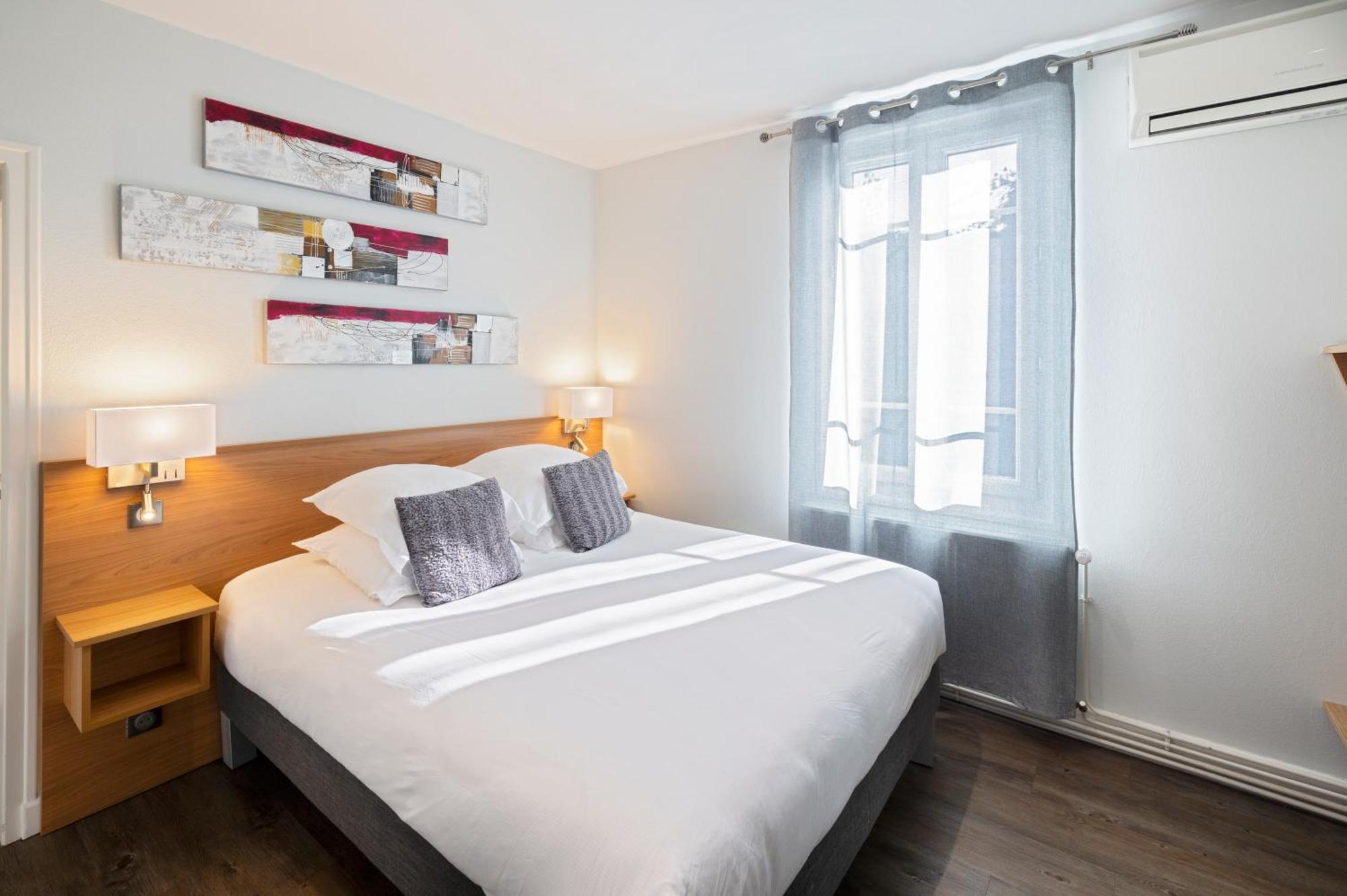 Hotel De Paris Jaligny Luaran gambar
